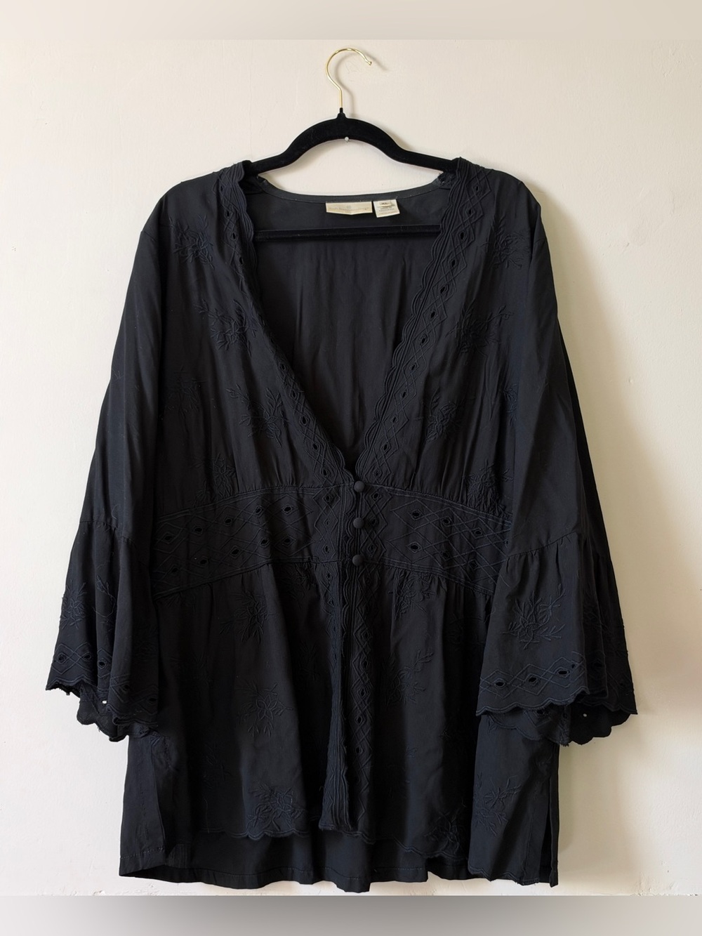 Soft Surroundings Melissani Tunic Black Embroidered Eyelet Bell Sleeve Boho Top